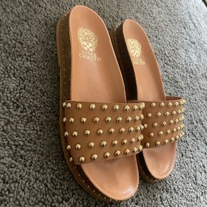Vince Camuto slide sandal